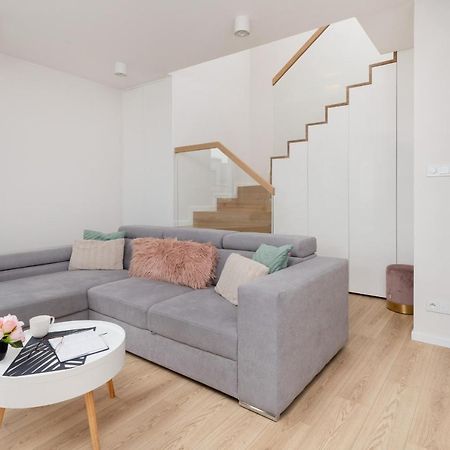 Rent Like Home - Swietej Barbary 11 غدانسك المظهر الخارجي الصورة